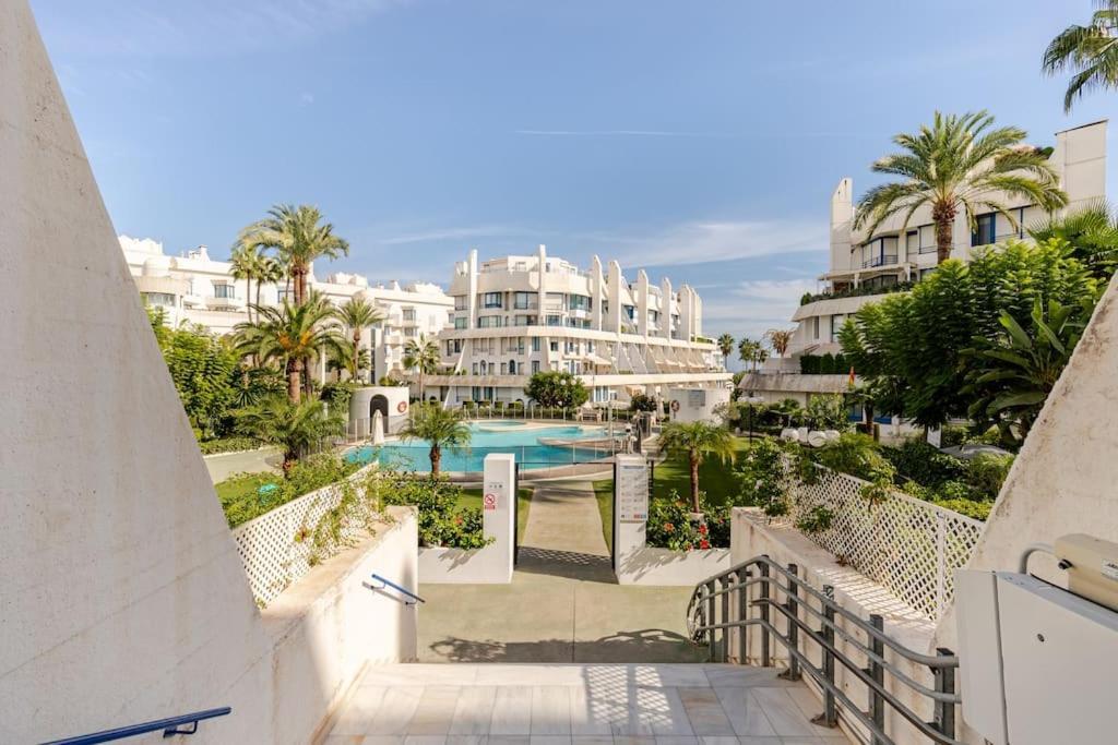 O&l - Lujoso De 3 * Marbella